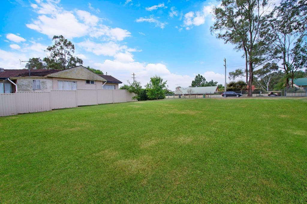 17 Golden Valley Drive, Glossodia NSW 2756, Glossodia - Thumbnail 3