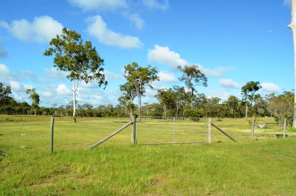33 Oakes Drive, BURRUM HEADS QLD 4659, Burrum Heads - Image 1