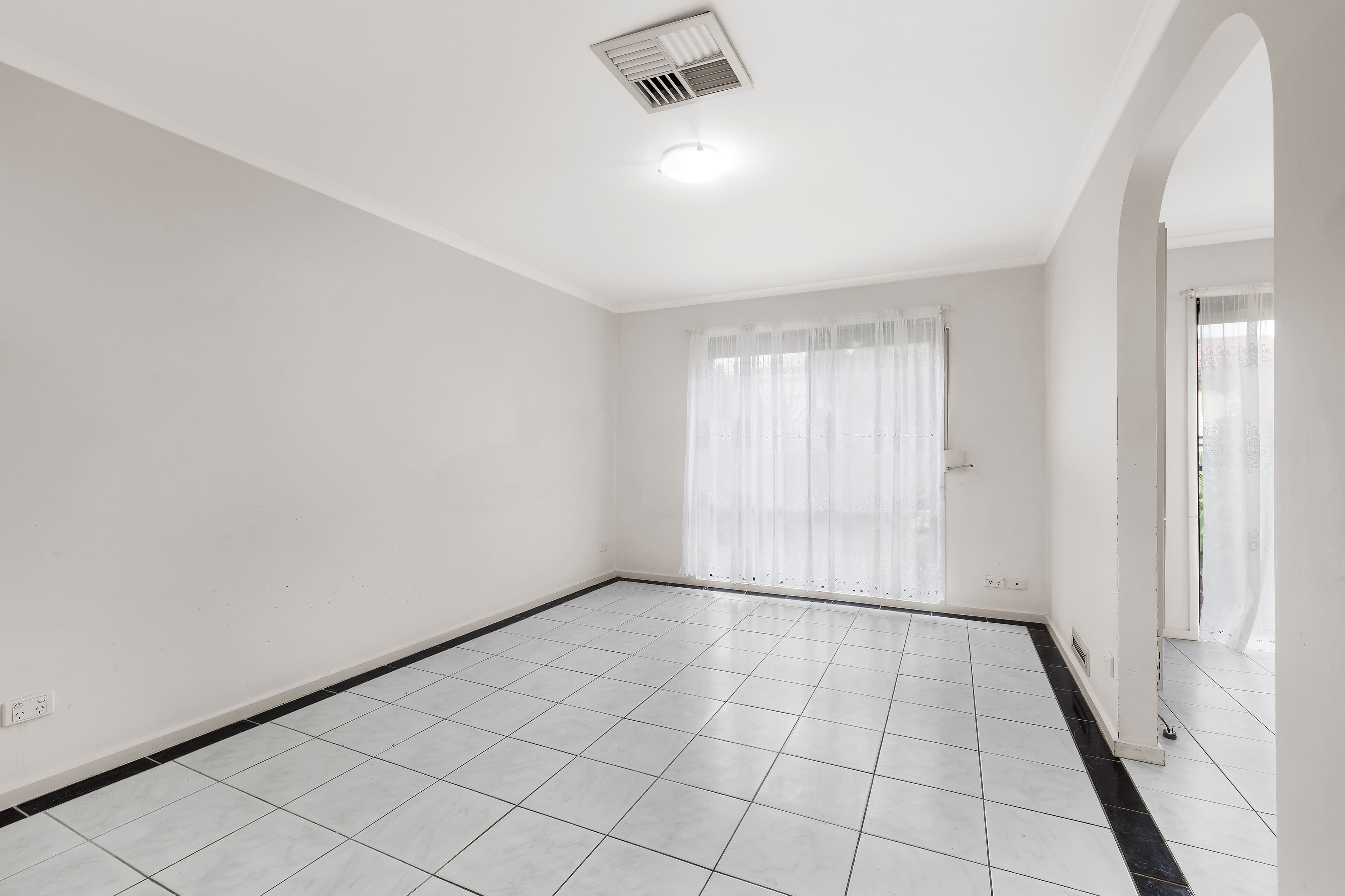 7 Ester Drive, Mill Park VIC 3082, Mill Park - Thumbnail 4
