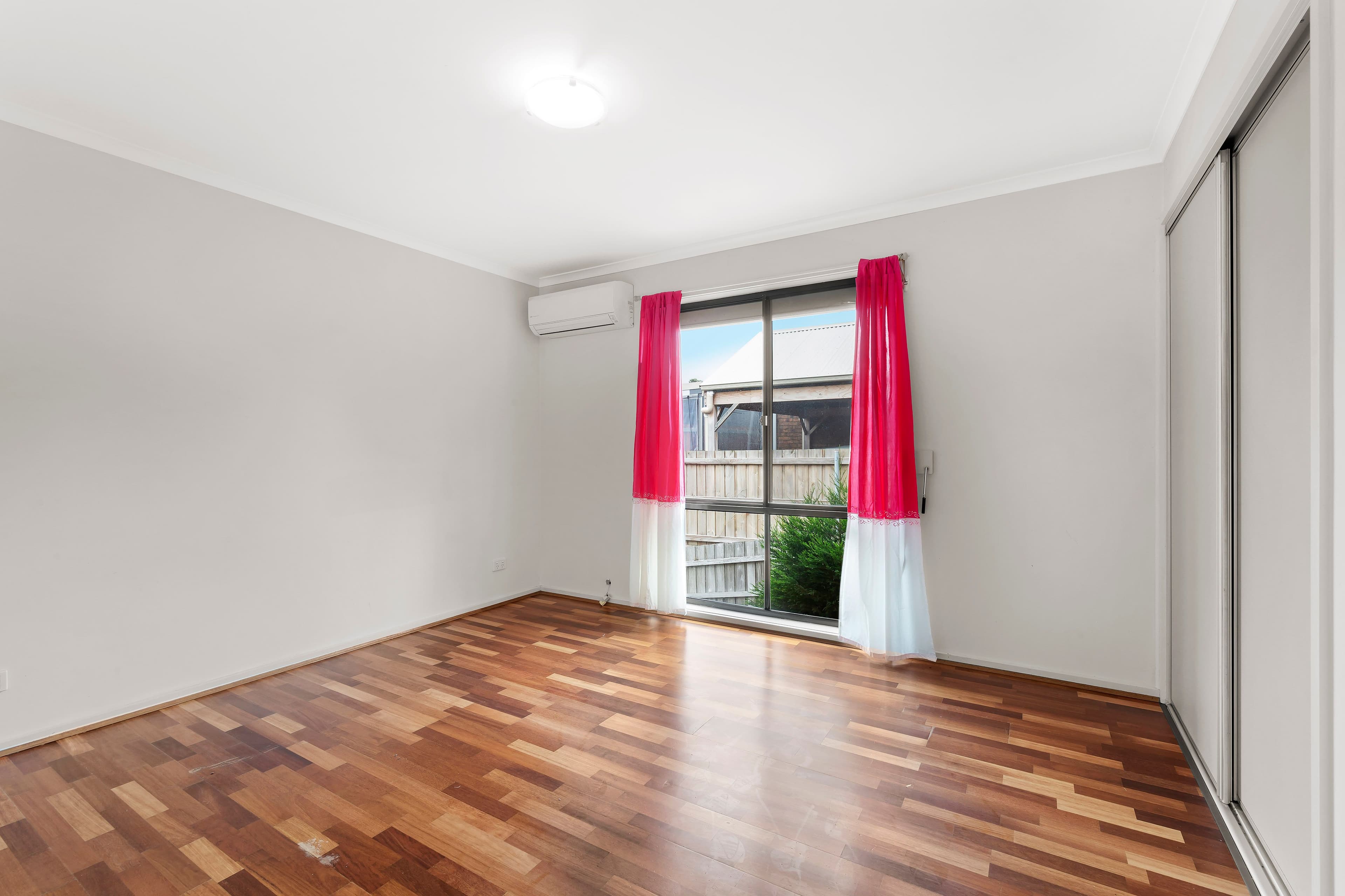 7 Ester Drive, Mill Park VIC 3082, Mill Park - Thumbnail 5
