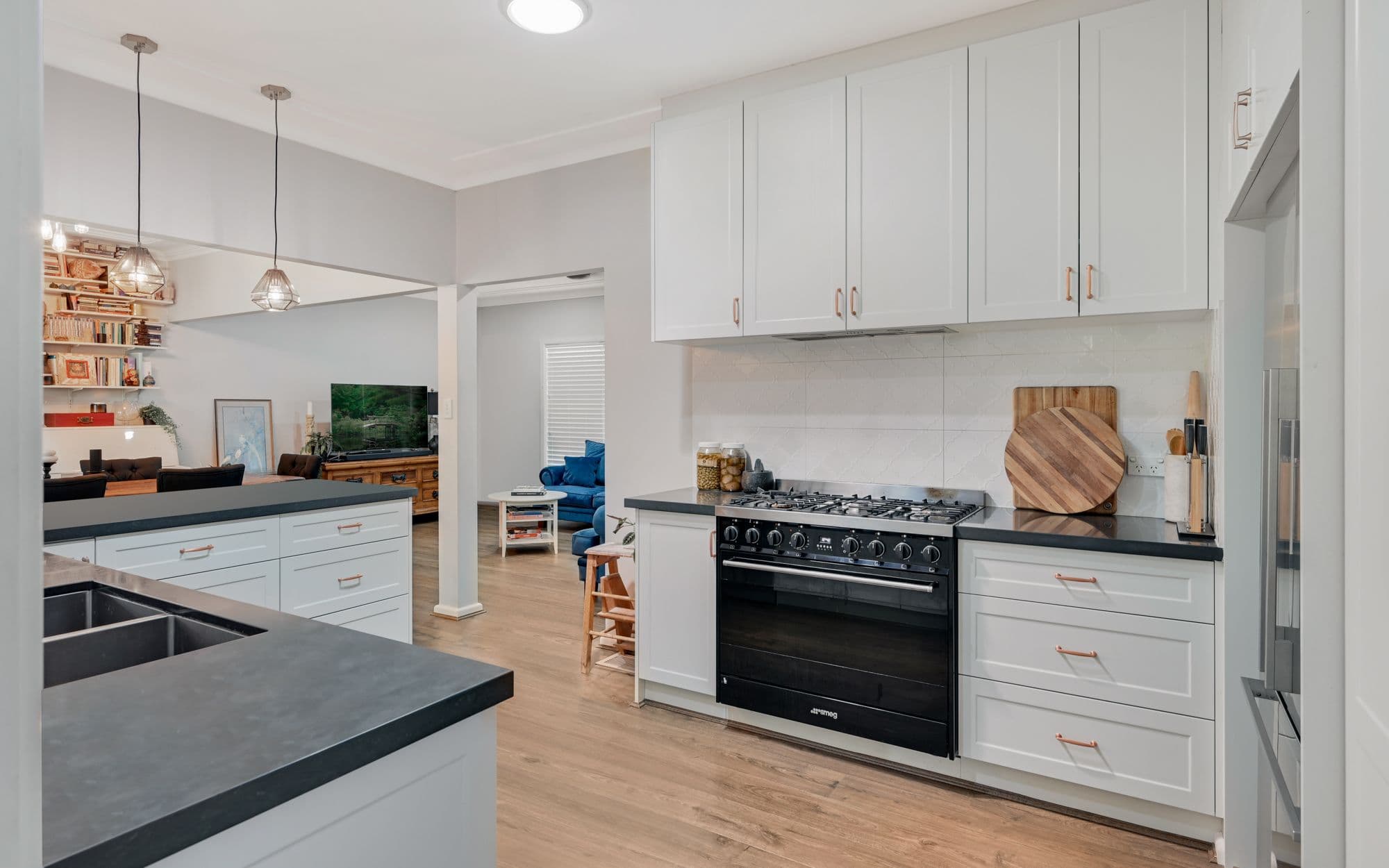 18 Macquarie Avenue, Camden NSW 2570, Camden - Thumbnail 2