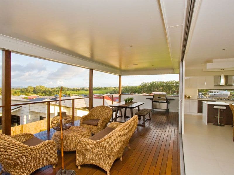 35 Cypress Street, REDLAND BAY QLD 4165, Redland Bay - Thumbnail 3
