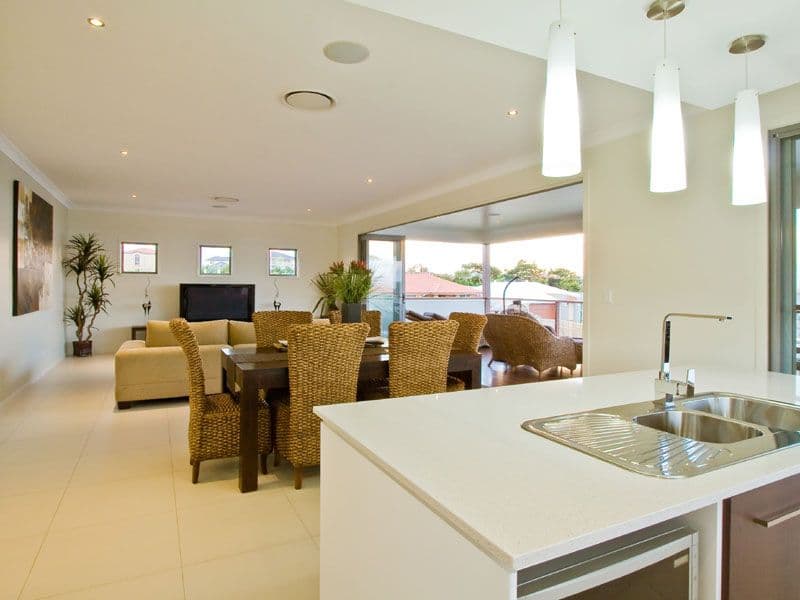 35 Cypress Street, REDLAND BAY QLD 4165, Redland Bay - Thumbnail 4