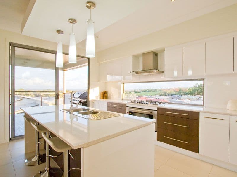35 Cypress Street, REDLAND BAY QLD 4165, Redland Bay - Thumbnail 5