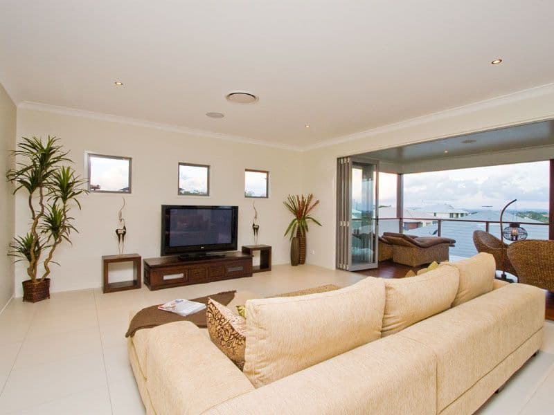 35 Cypress Street, REDLAND BAY QLD 4165, Redland Bay - Thumbnail 8