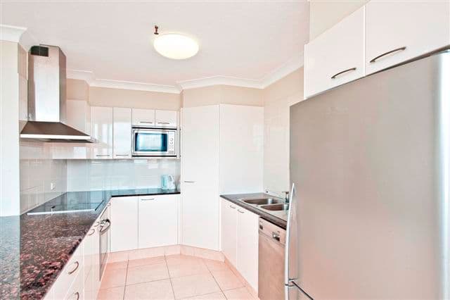 114 The Esplanade, Surfers Paradise QLD 4217, Surfers Paradise - Thumbnail 2