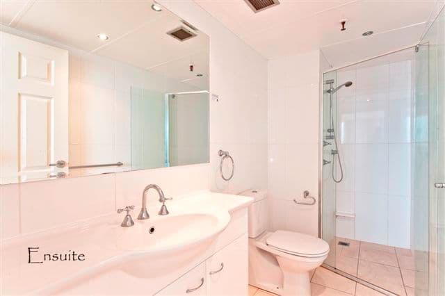 114 The Esplanade, Surfers Paradise QLD 4217, Surfers Paradise - Thumbnail 5