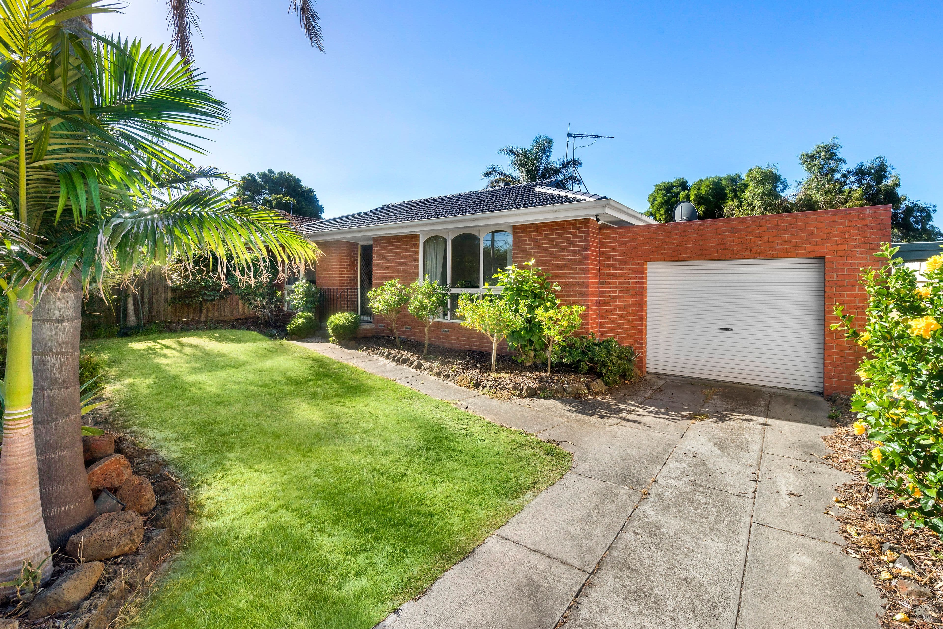 4 Elliminya Court, Clarinda VIC 3169, Clarinda - Image 1