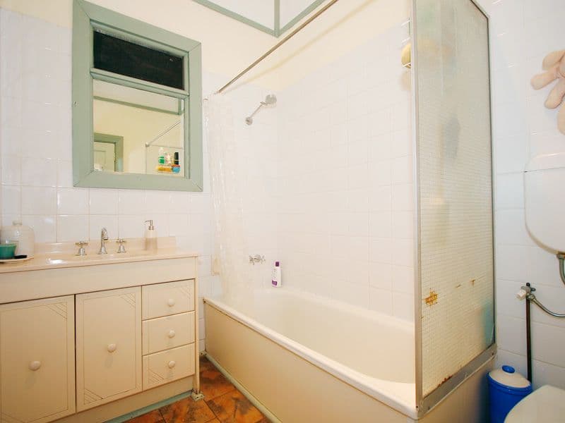 254 Belgravia Street, CLOVERDALE WA 6105, Cloverdale - Thumbnail 5