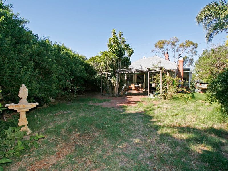 254 Belgravia Street, CLOVERDALE WA 6105, Cloverdale - Thumbnail 7