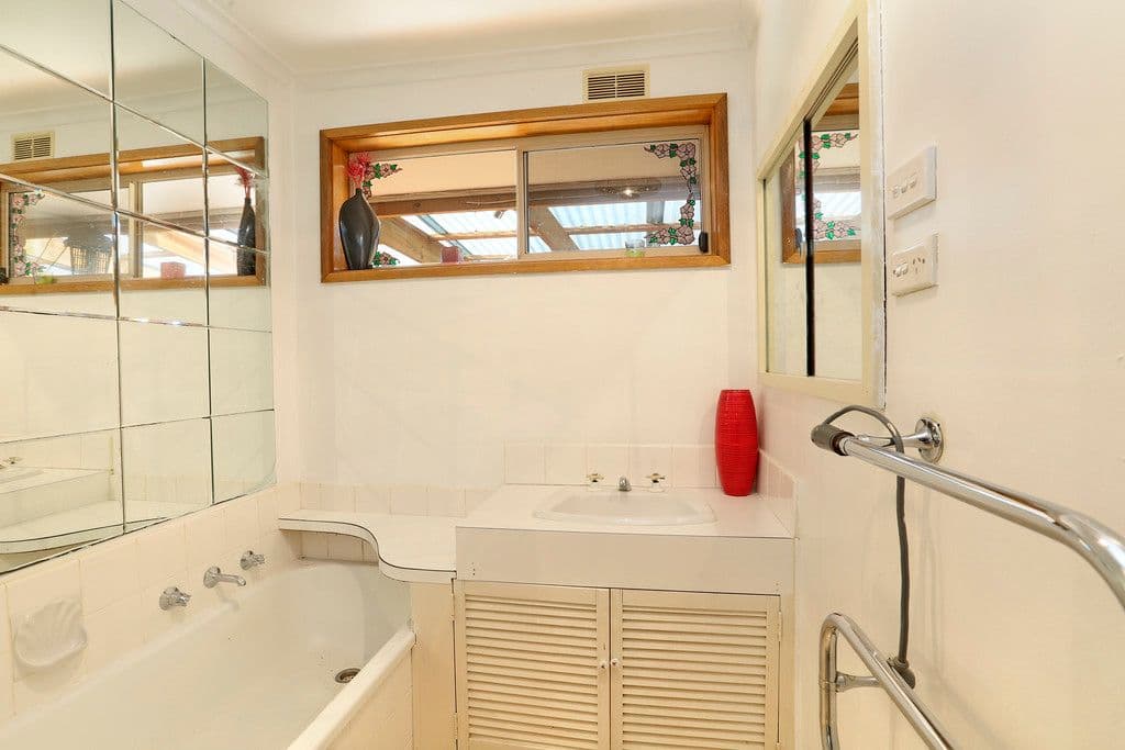 11 Patullos Road, Lara VIC 3212, Lara - Thumbnail 8