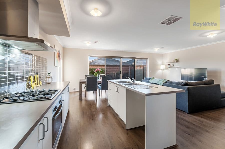 289 Brookfield Boulevard, Craigieburn VIC 3064, Craigieburn - Thumbnail 5
