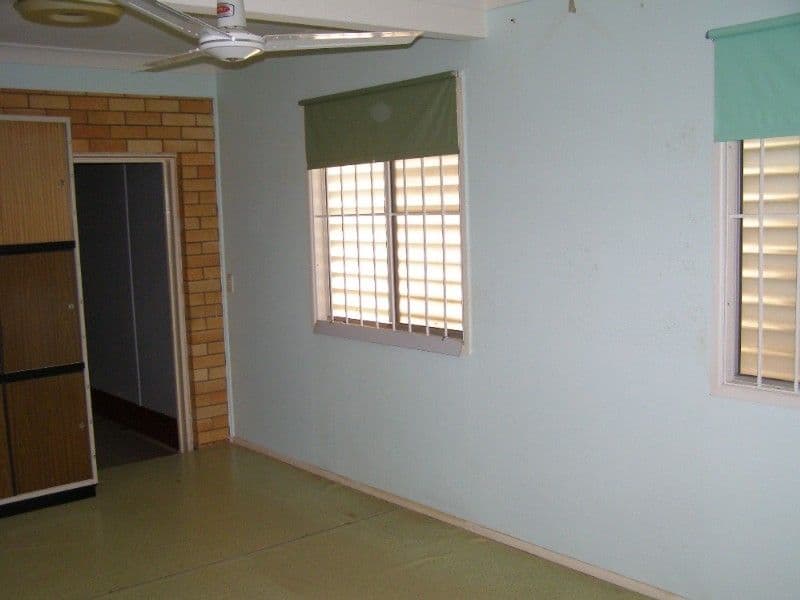 26 Westbrook Street, WOODY POINT QLD 4019, Woody Point - Thumbnail 6