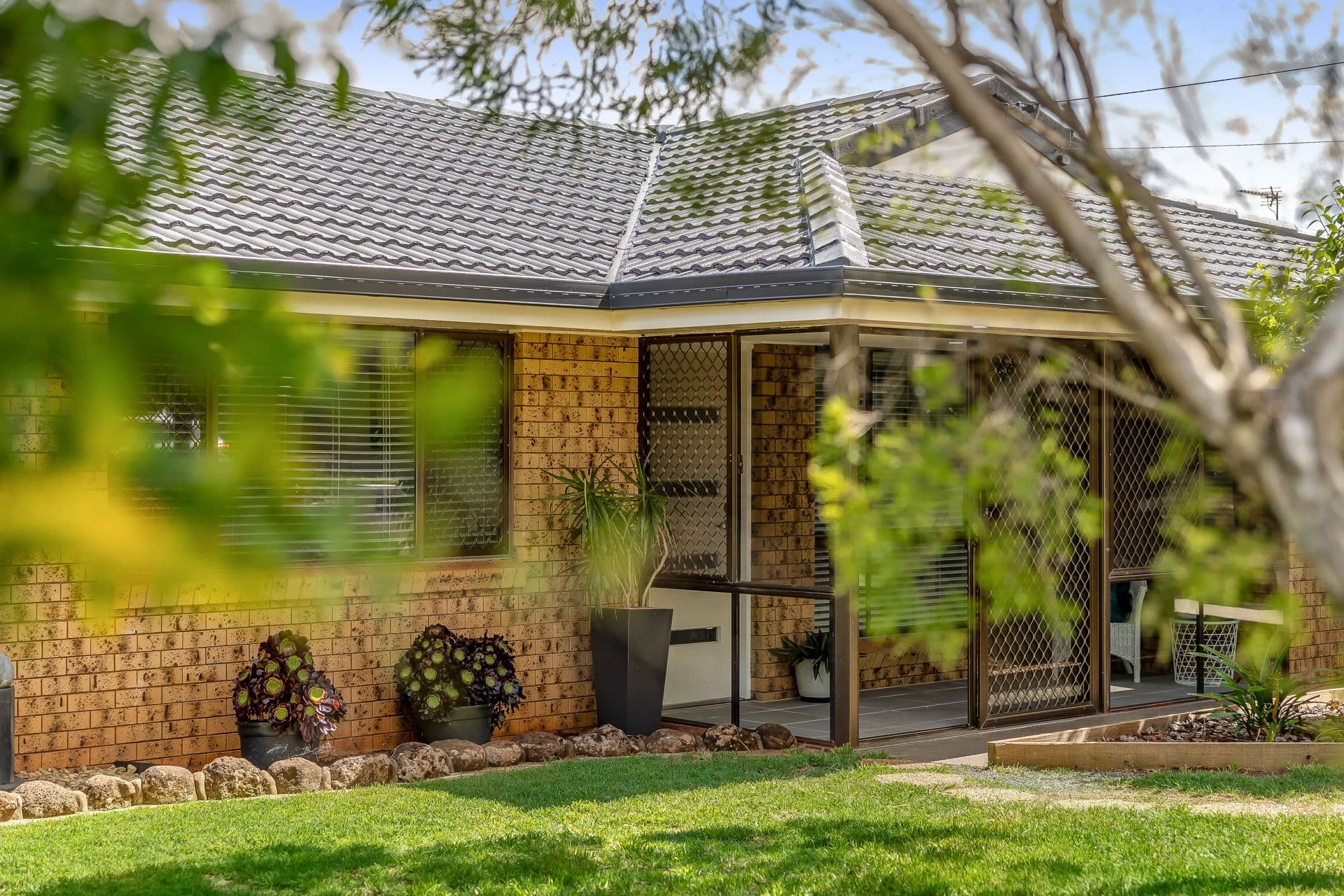 10 Chinchilla Court, Wilsonton Heights QLD 4350, Wilsonton Heights - Image 1