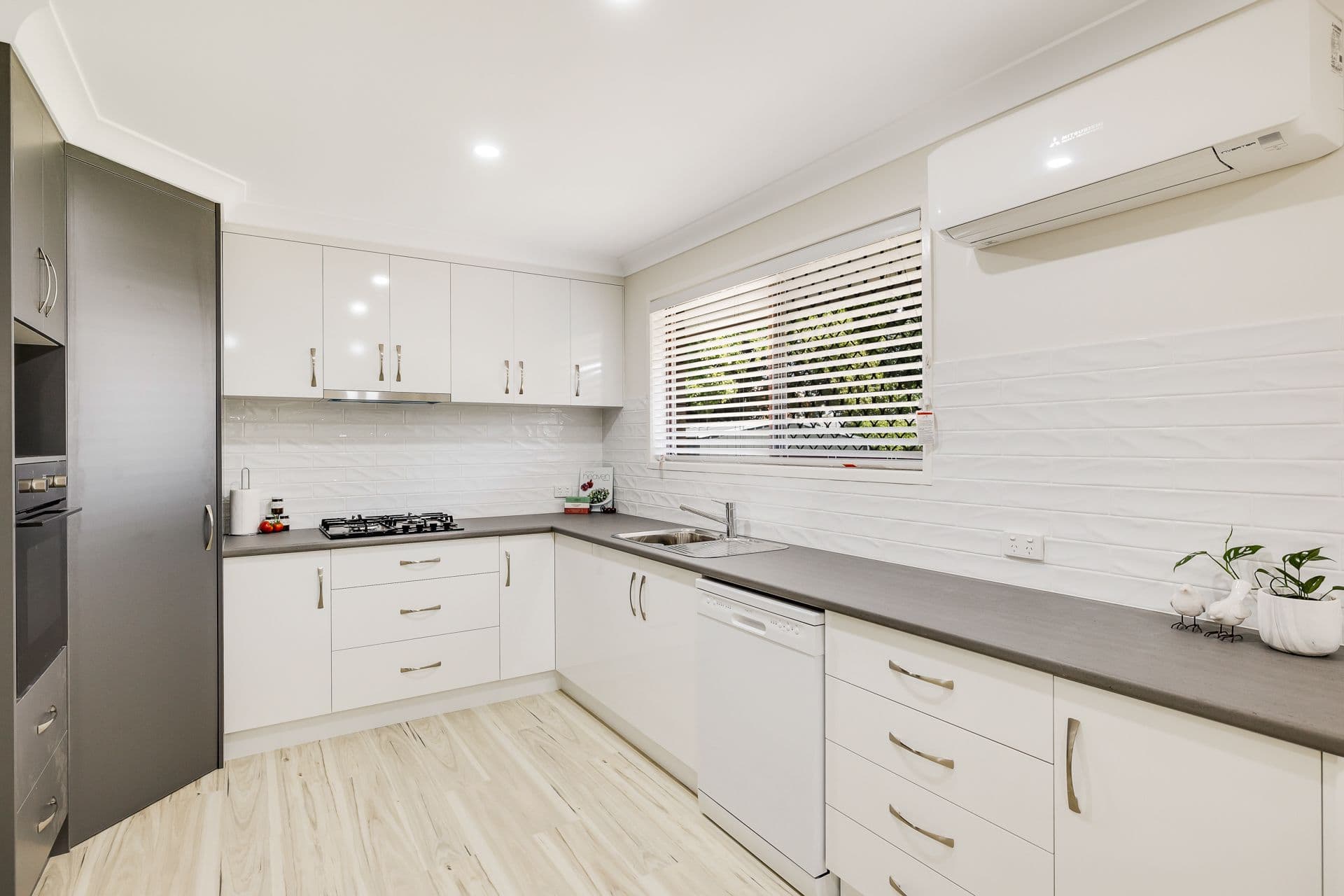 10 Chinchilla Court, Wilsonton Heights QLD 4350, Wilsonton Heights - Thumbnail 8