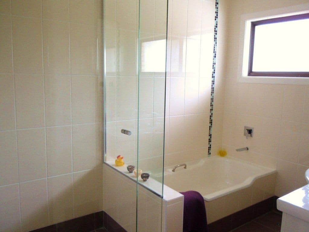 16 Flint Street, Eltham, Eltham - Thumbnail 5