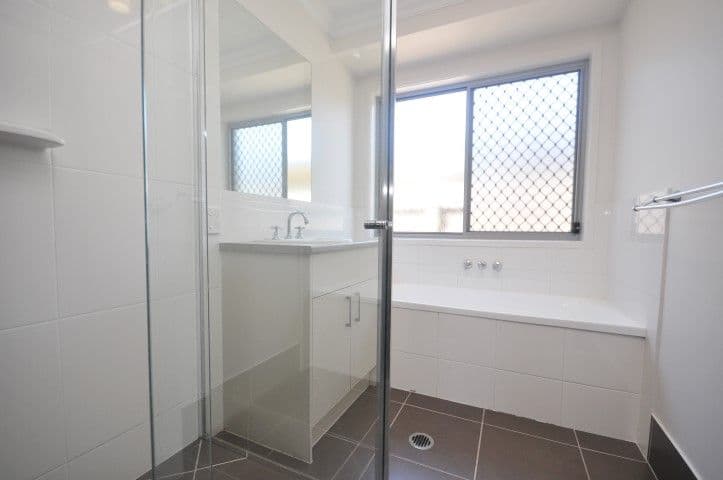 4 Gwenyth Court, Narangba QLD 4504, Narangba - Thumbnail 5