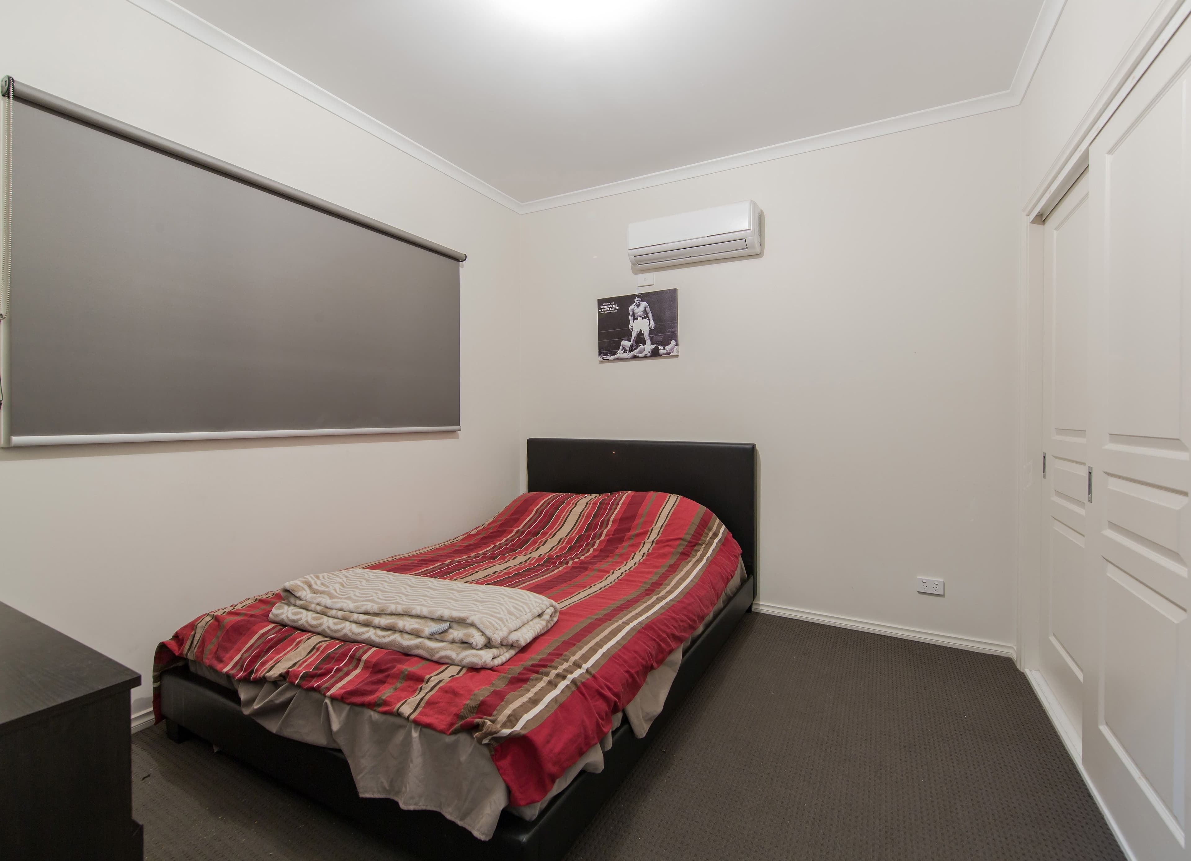 8 Ivanhoe Avenue, St Albans VIC 3021, St Albans - Thumbnail 5