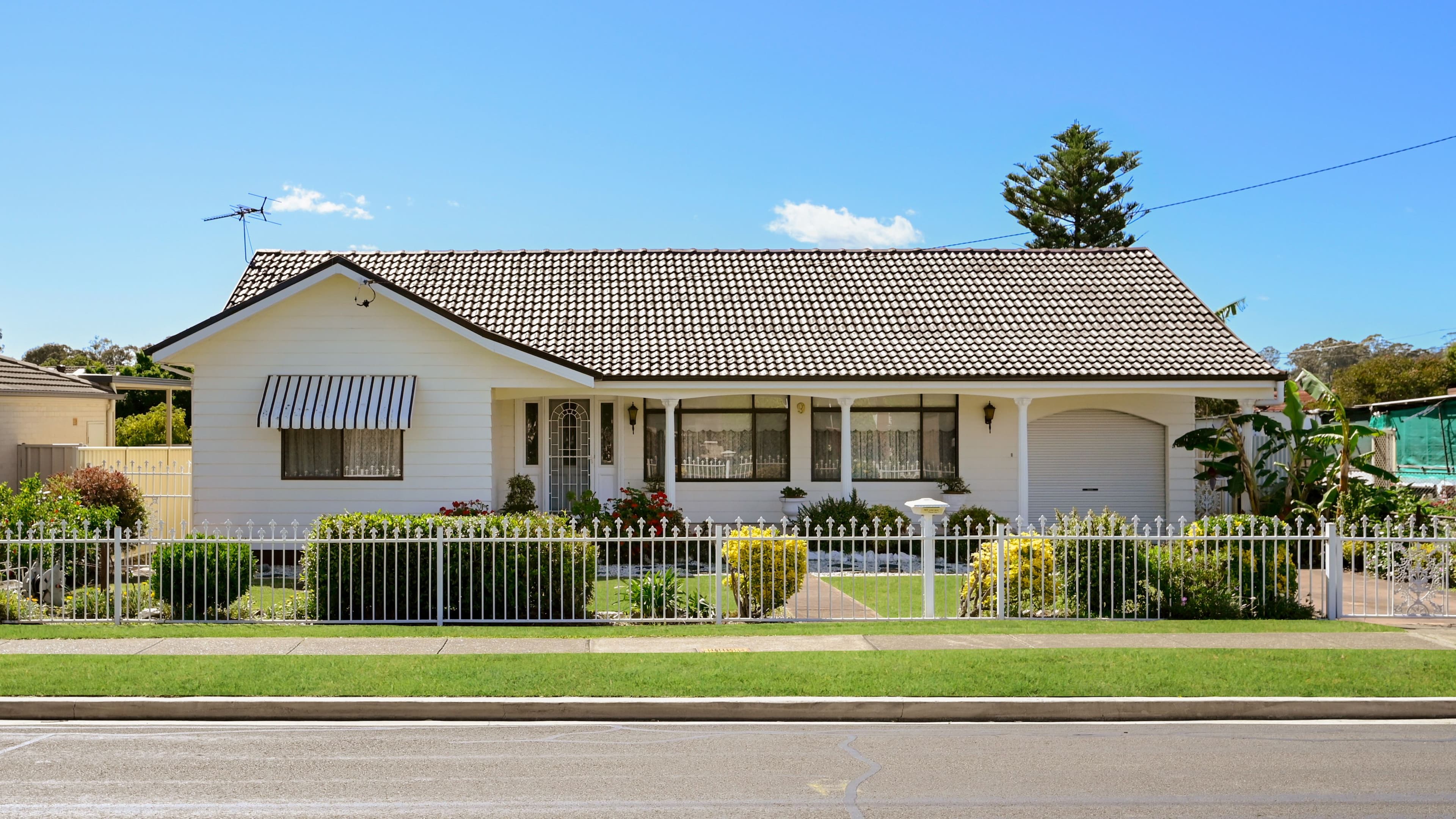 9 Wattle Avenue, Macquarie Fields NSW 2564, Macquarie Fields - Thumbnail 2