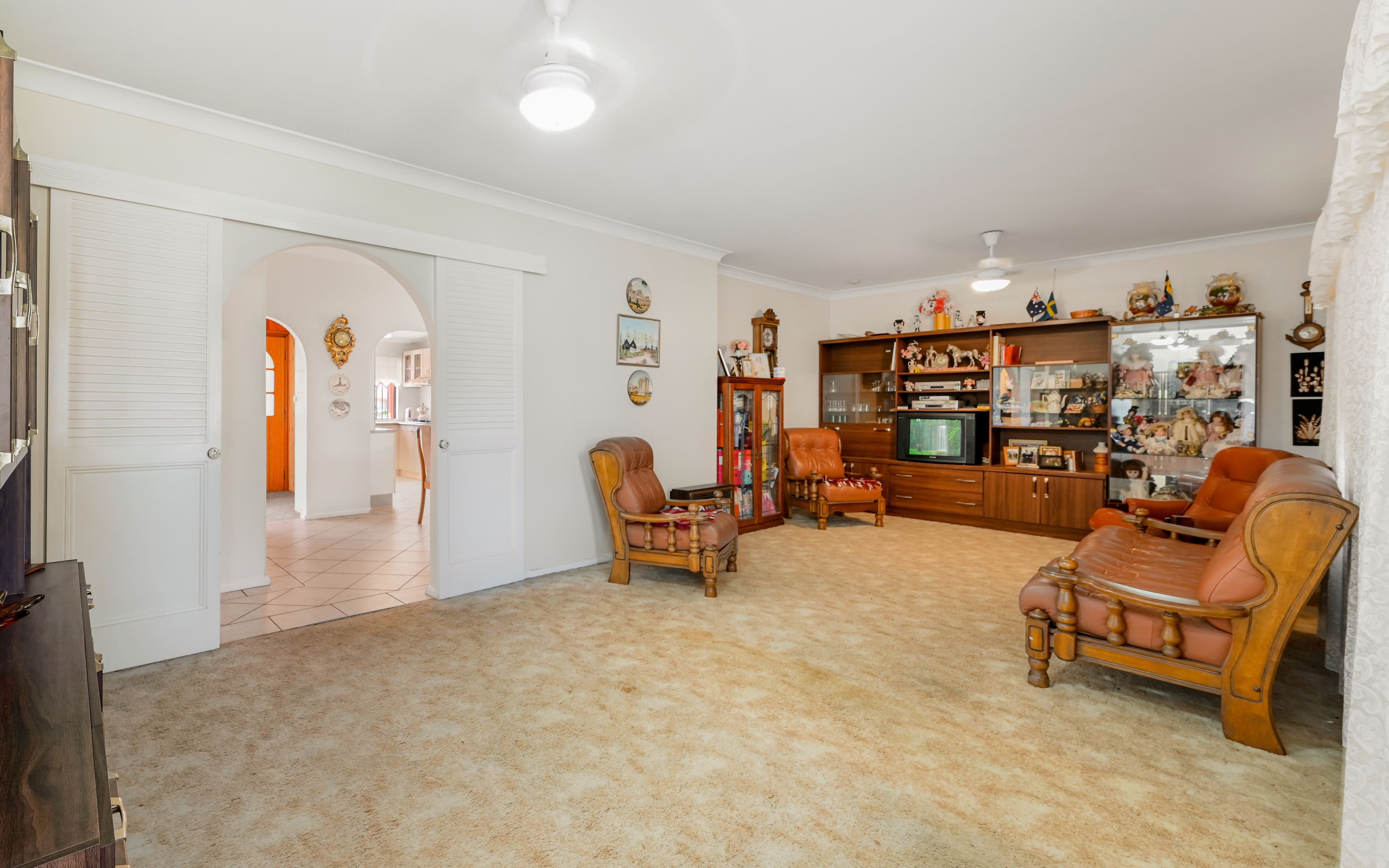 9 Wattle Avenue, Macquarie Fields NSW 2564, Macquarie Fields - Thumbnail 4