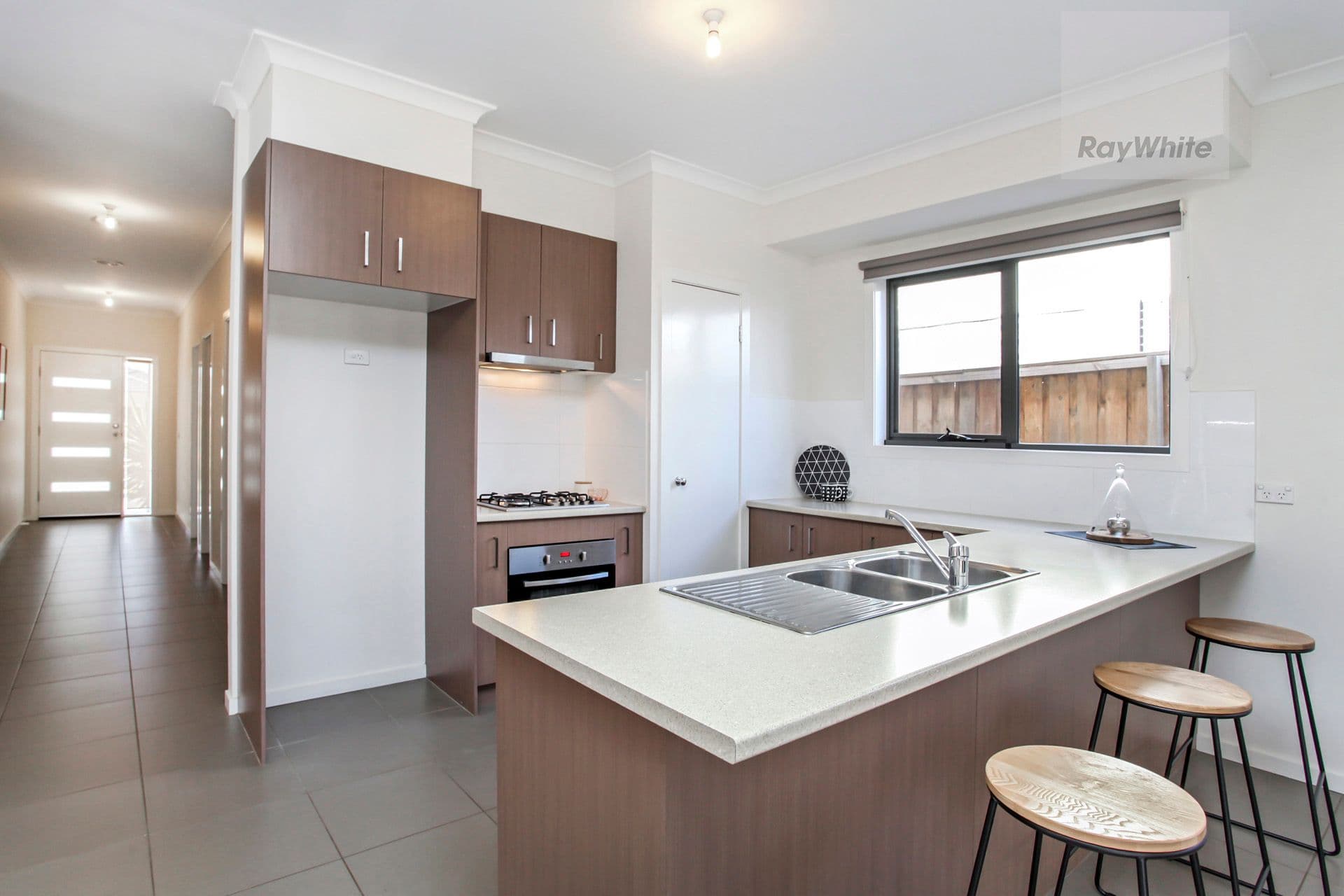 26 Perugia Avenue, Greenvale VIC 3059, Greenvale - Thumbnail 4