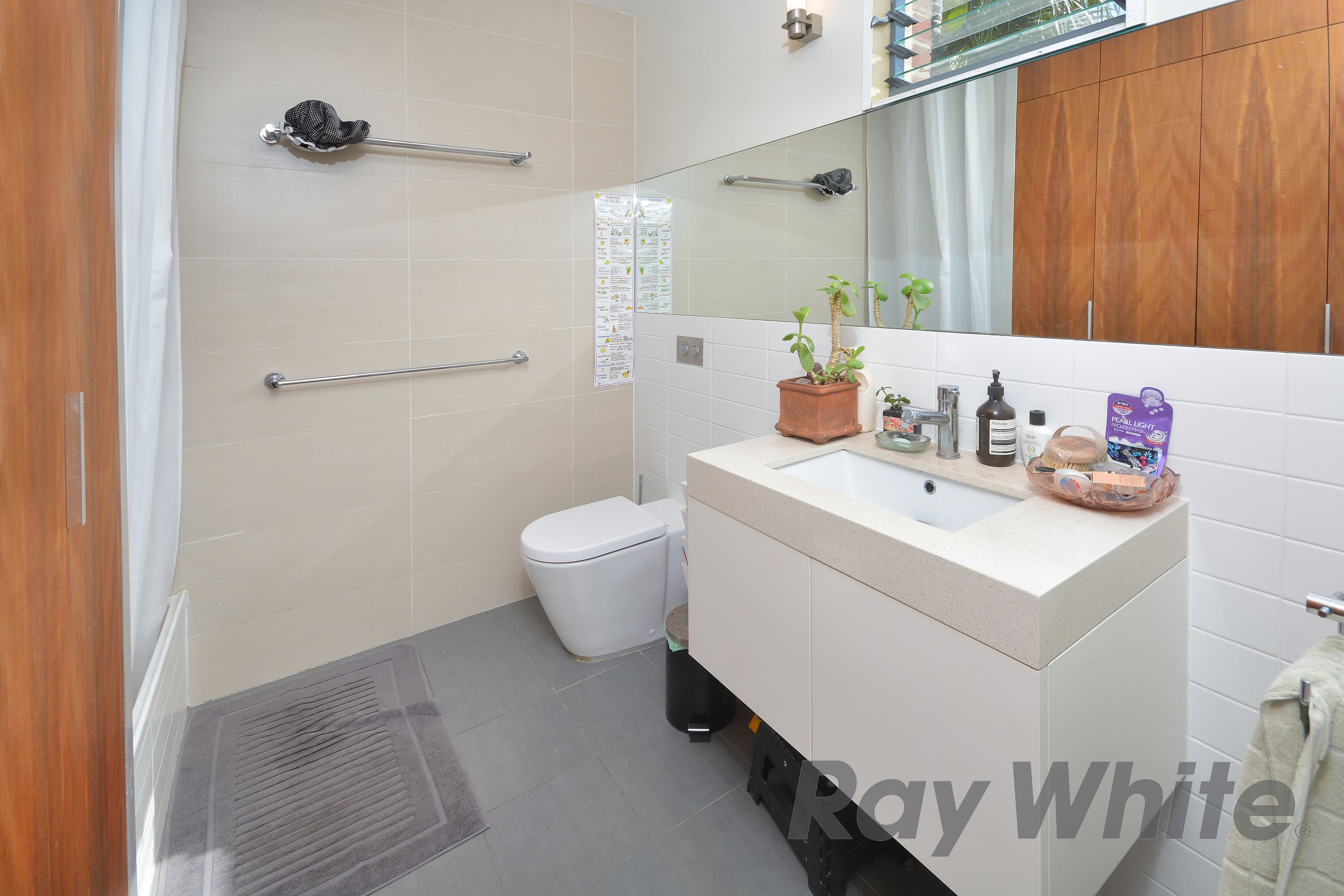 96 Henry Street, Tighes Hill - Thumbnail 3