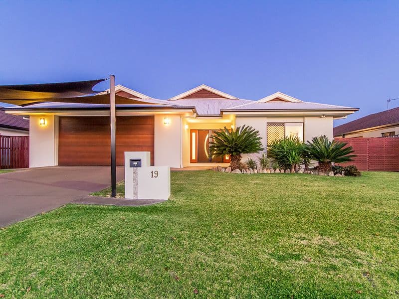 19 Oceanis Drive, Oxenford QLD 4210, Oxenford - Image 1
