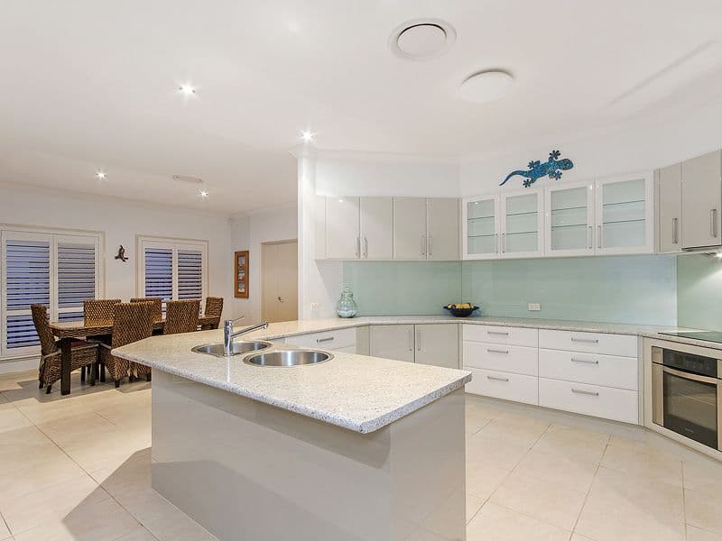 19 Oceanis Drive, Oxenford QLD 4210, Oxenford - Thumbnail 3
