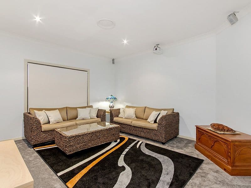 19 Oceanis Drive, Oxenford QLD 4210, Oxenford - Thumbnail 4