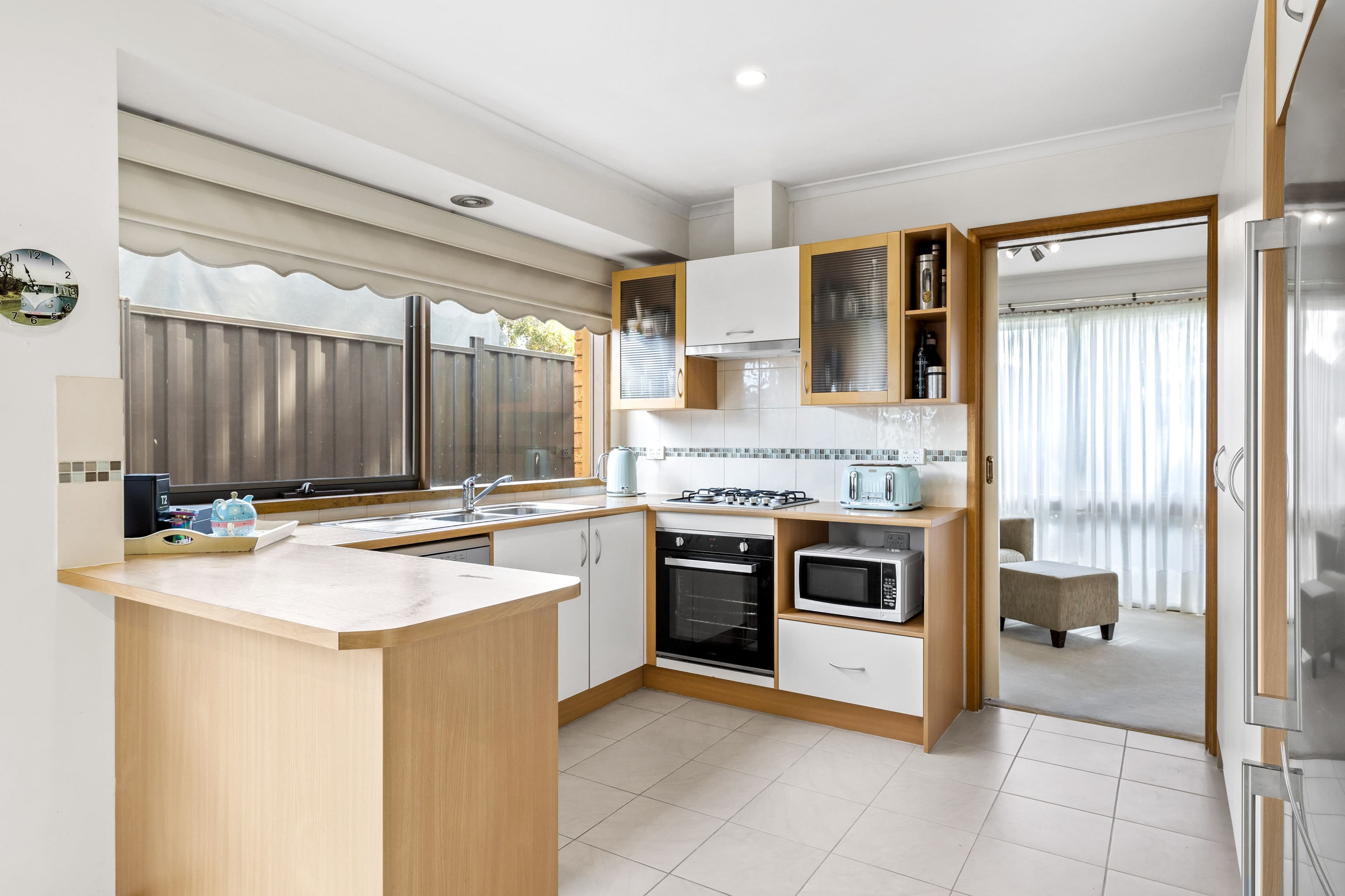 24 Notre Dame Drive, Sunbury VIC 3429, Sunbury - Thumbnail 3