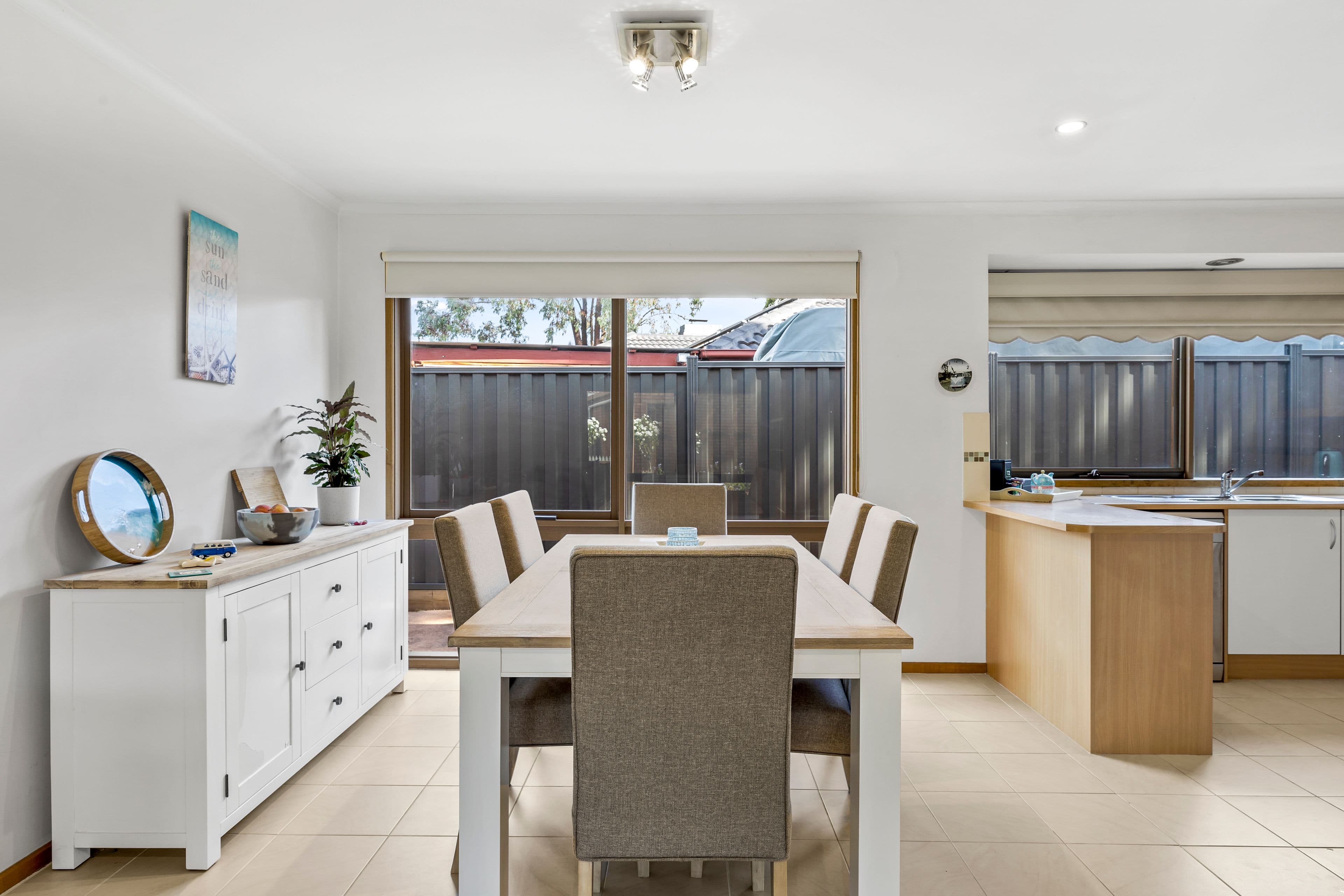 24 Notre Dame Drive, Sunbury VIC 3429, Sunbury - Thumbnail 4