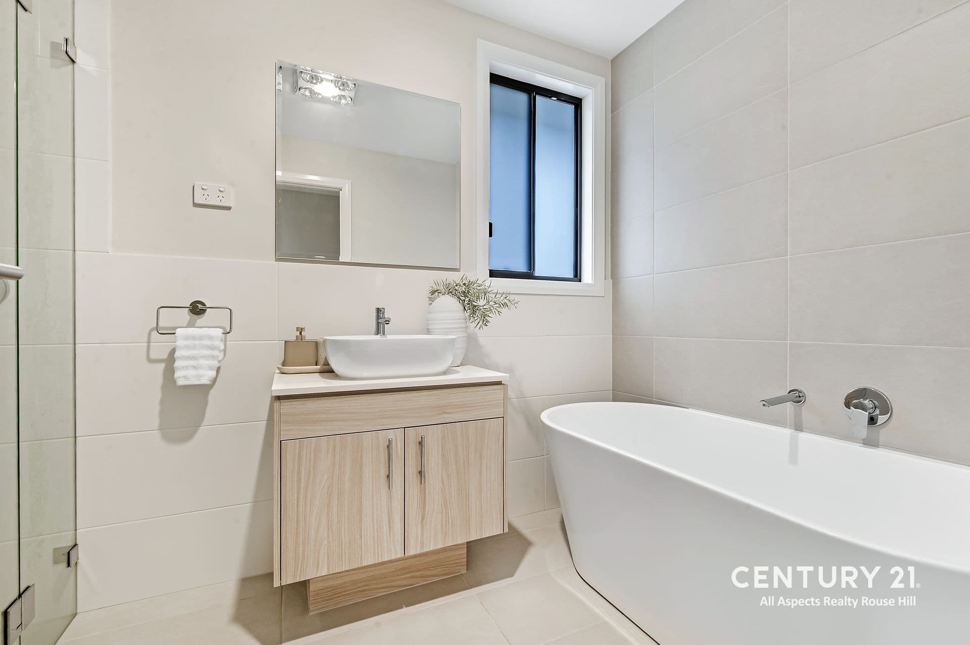 3 Worsdell Street, Rouse Hill, NSW, 2155, Rouse Hill - Thumbnail 6