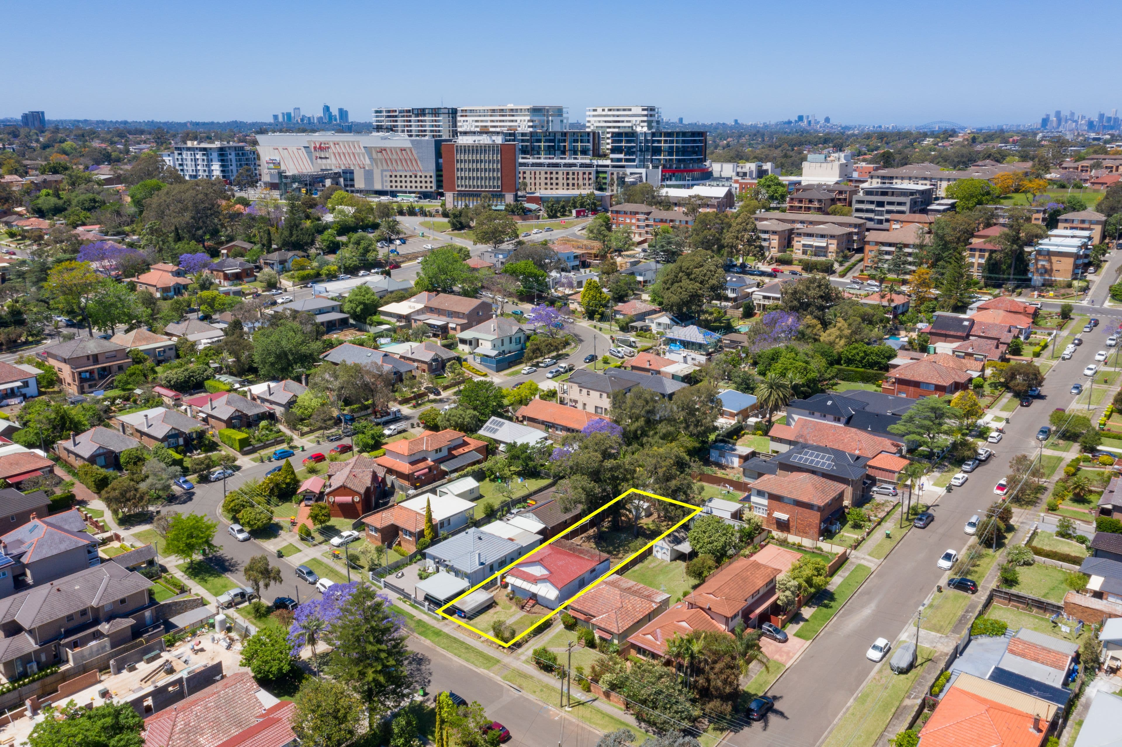 8 Addington Avenue, Ryde - Image 1