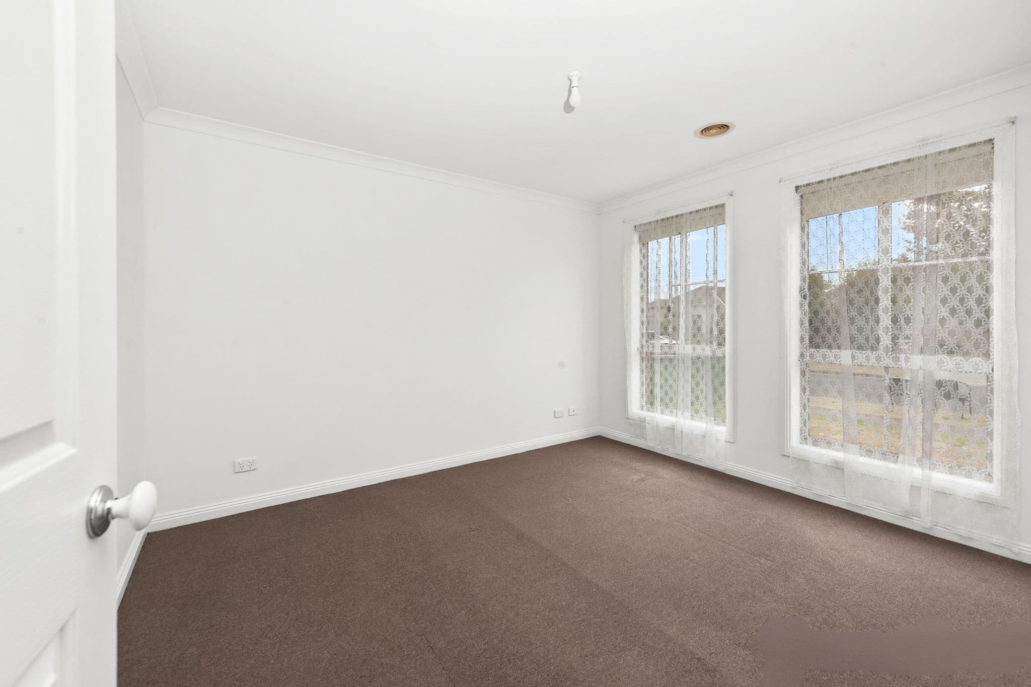12 Somerset Avenue, Lake Gardens VIC 3355, Lake Gardens - Thumbnail 4