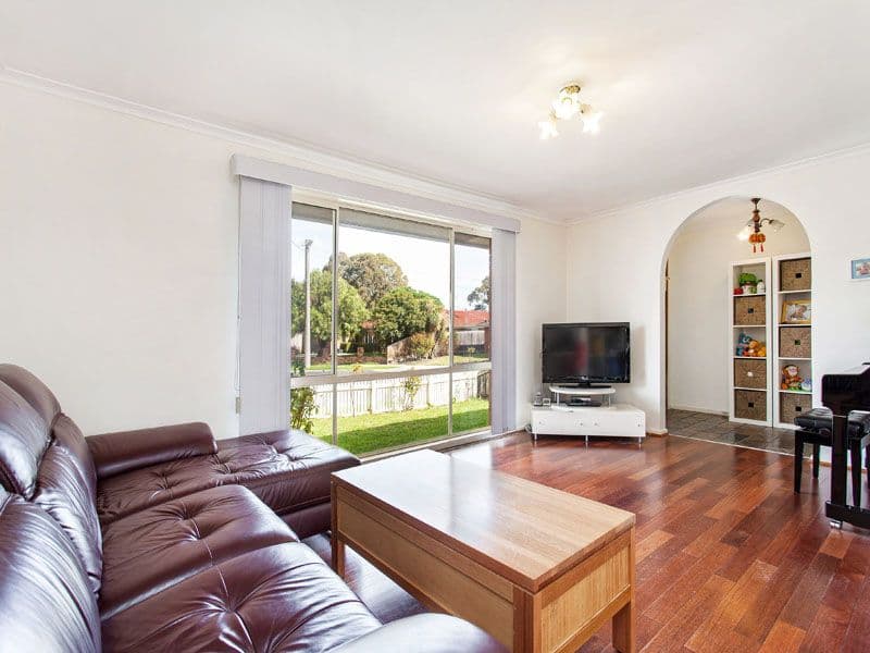17 Twofold Close, DINGLEY VILLAGE VIC 3172, Dingley Village - Thumbnail 2