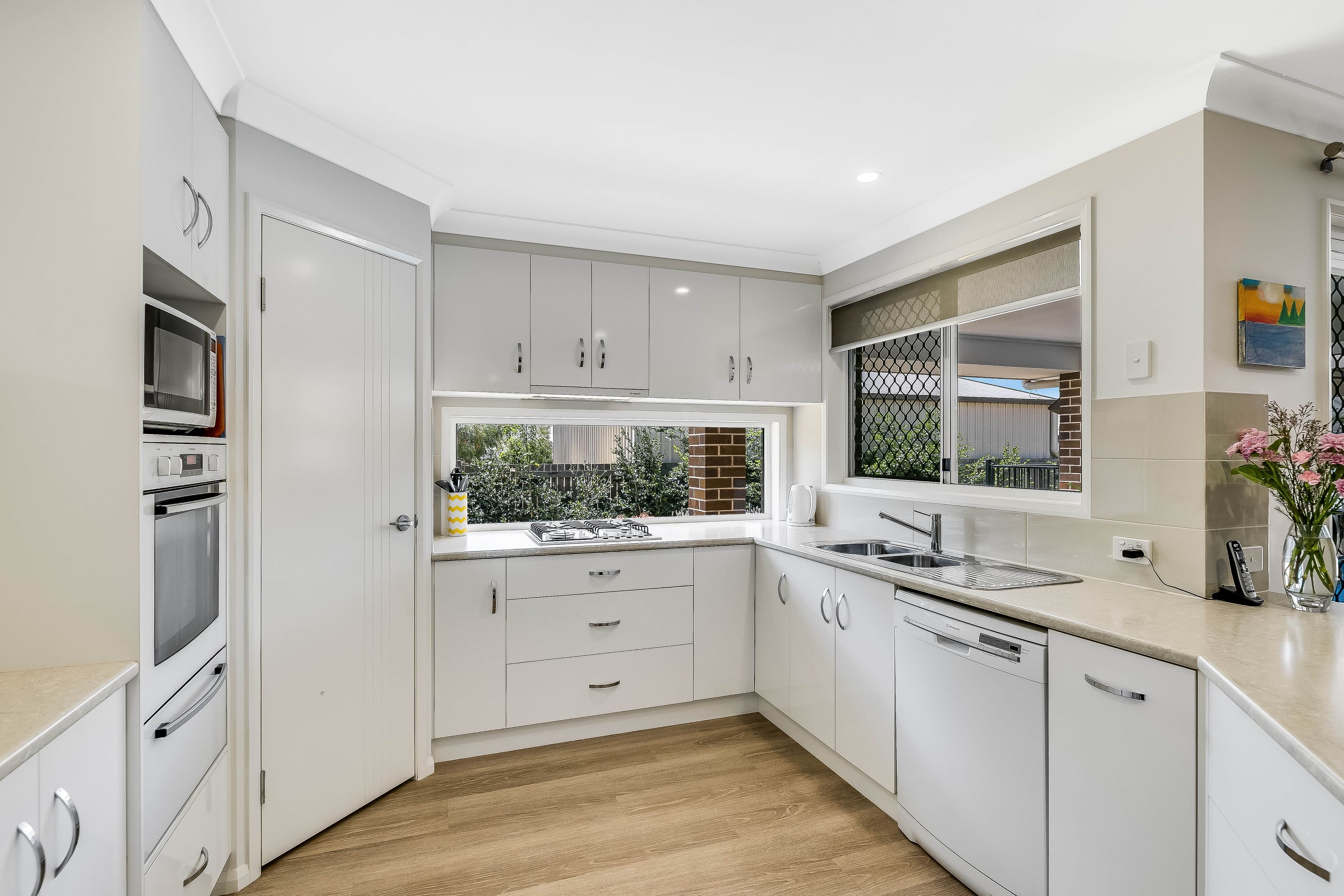 2 Nielsen Court, Middle Ridge QLD 4350, Middle Ridge - Thumbnail 6