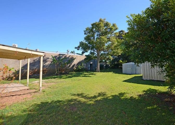 4 Coral Street, URANGAN QLD 4655, Urangan - Thumbnail 3