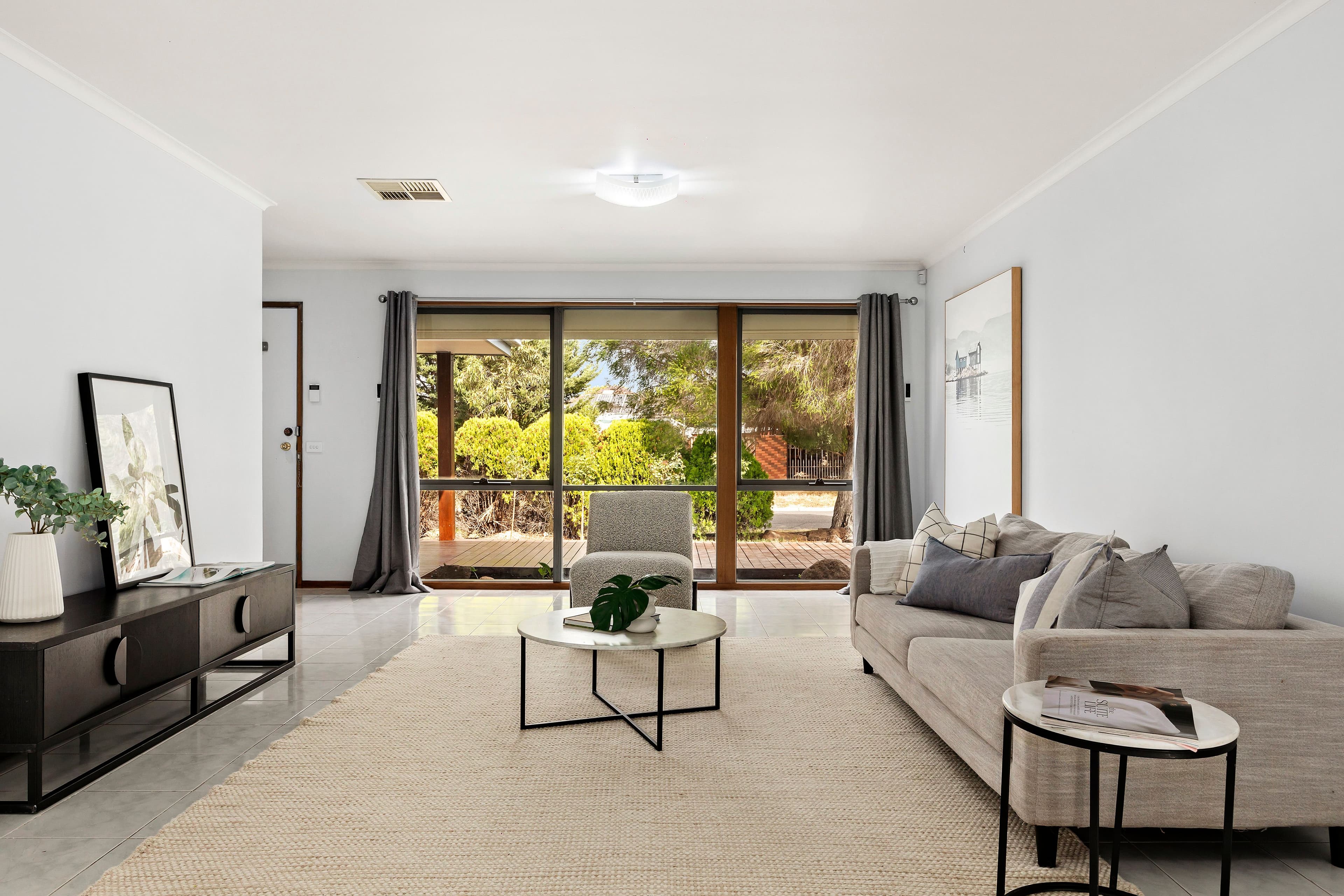 41 Somerset Drive, Sunshine North VIC 3020, Sunshine North - Thumbnail 2