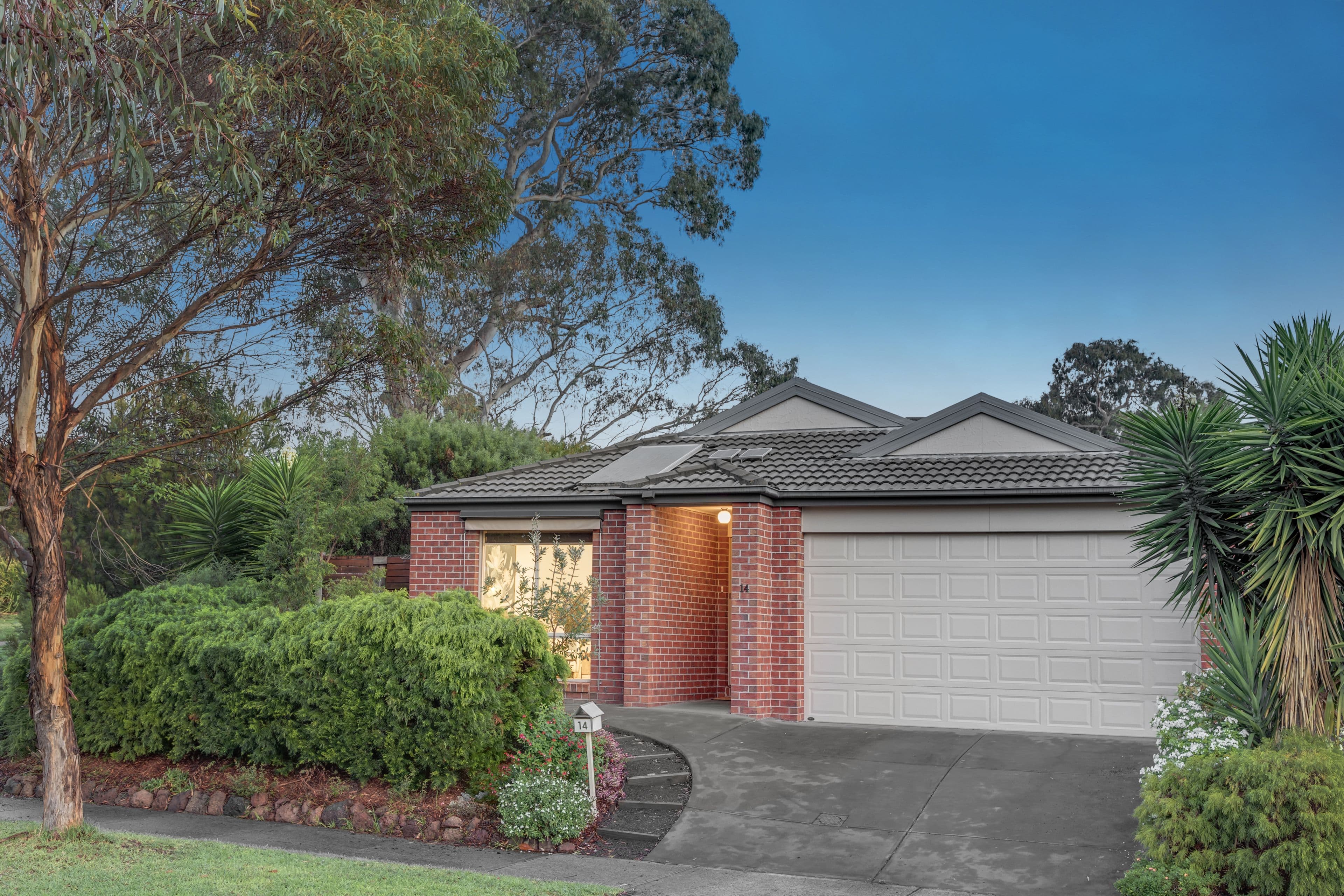 14 Senecio Drive, Doreen VIC 3754, Doreen - Thumbnail 2