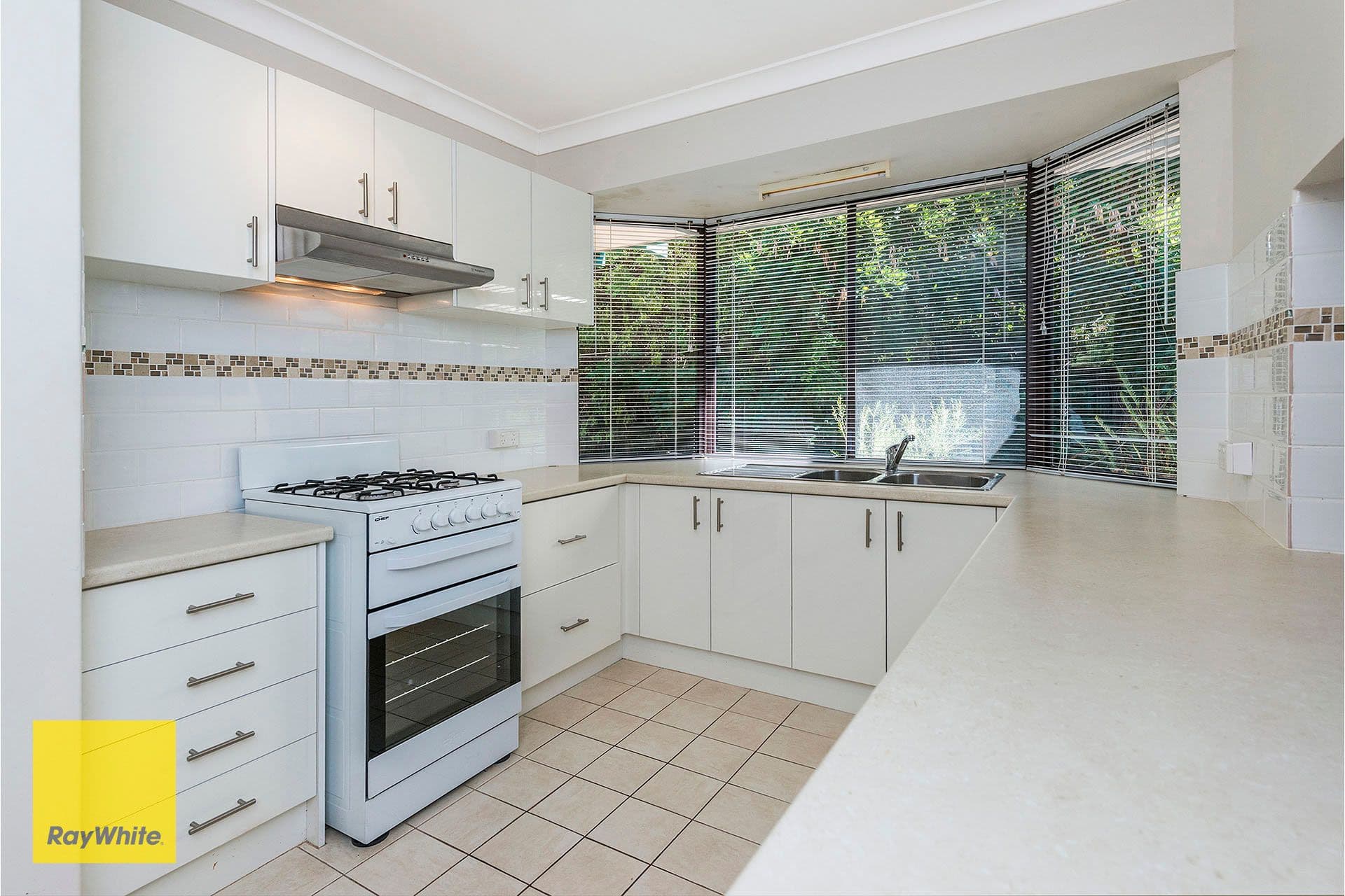  54 Williams Street, Kalamunda WA 6076, Kalamunda - Thumbnail 5