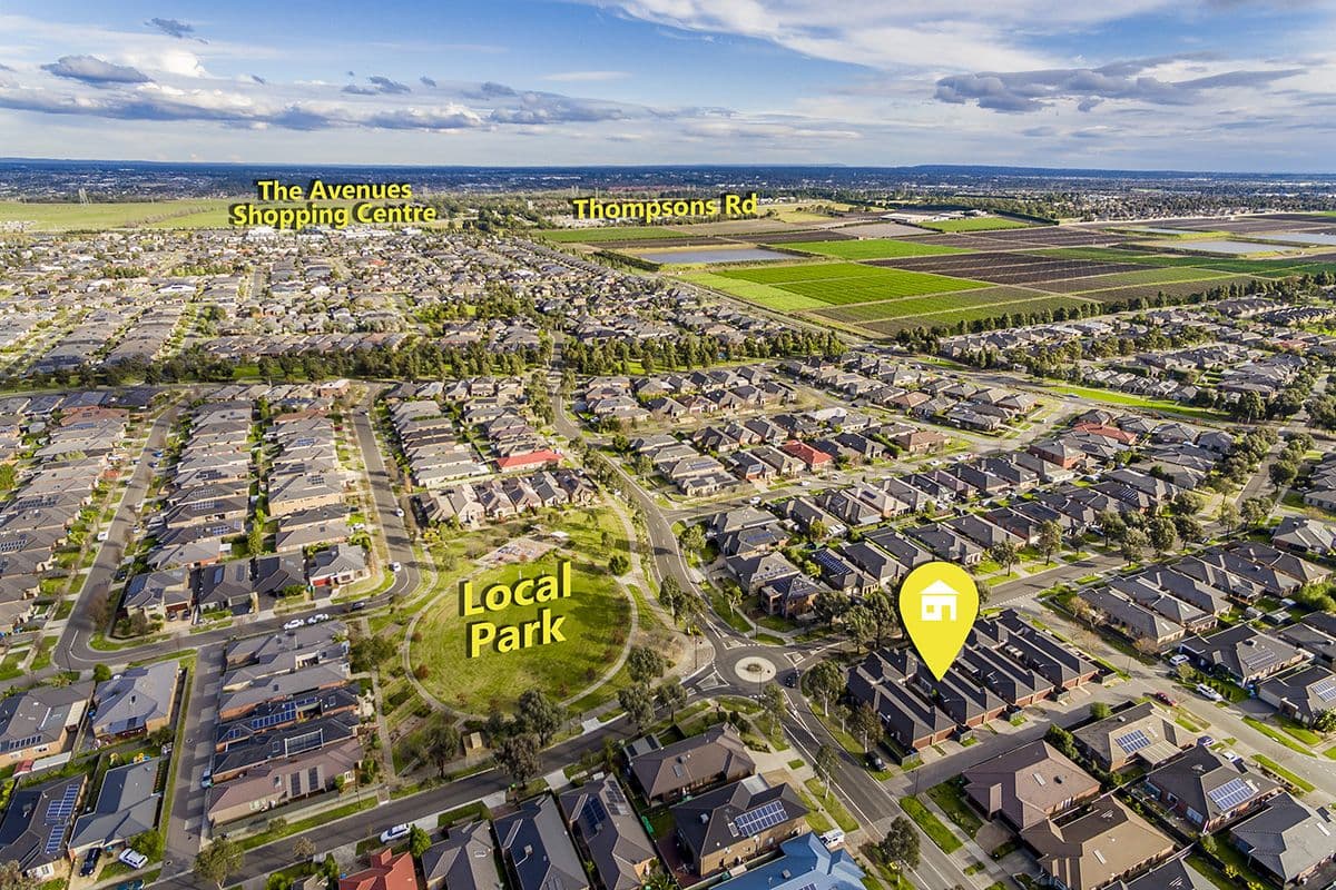 86 Sabel Drive, Cranbourne North VIC 3977, Cranbourne North - Thumbnail 2