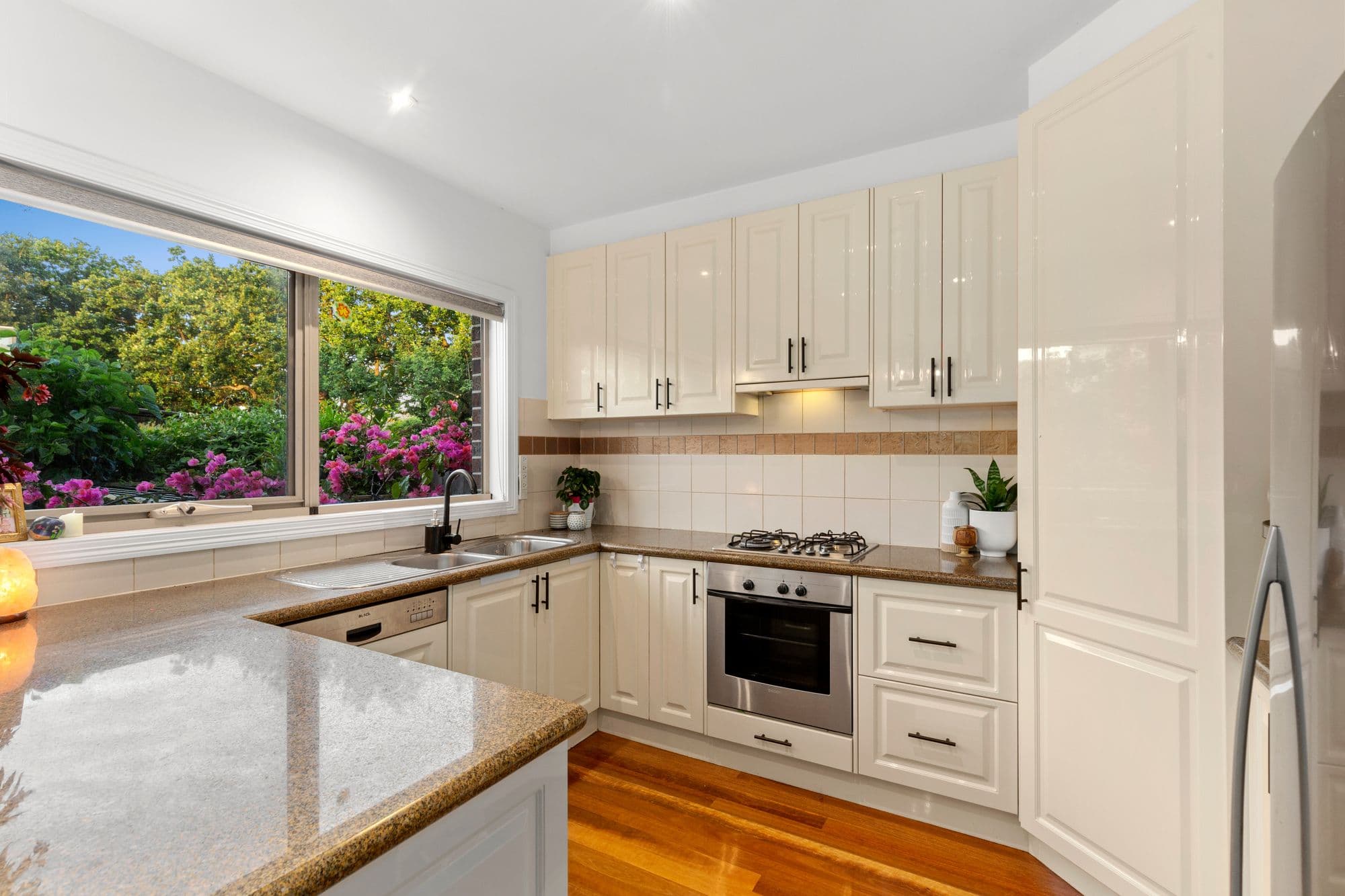 35 Kingswood Rise, Box Hill South VIC 3128, Box Hill South - Thumbnail 5