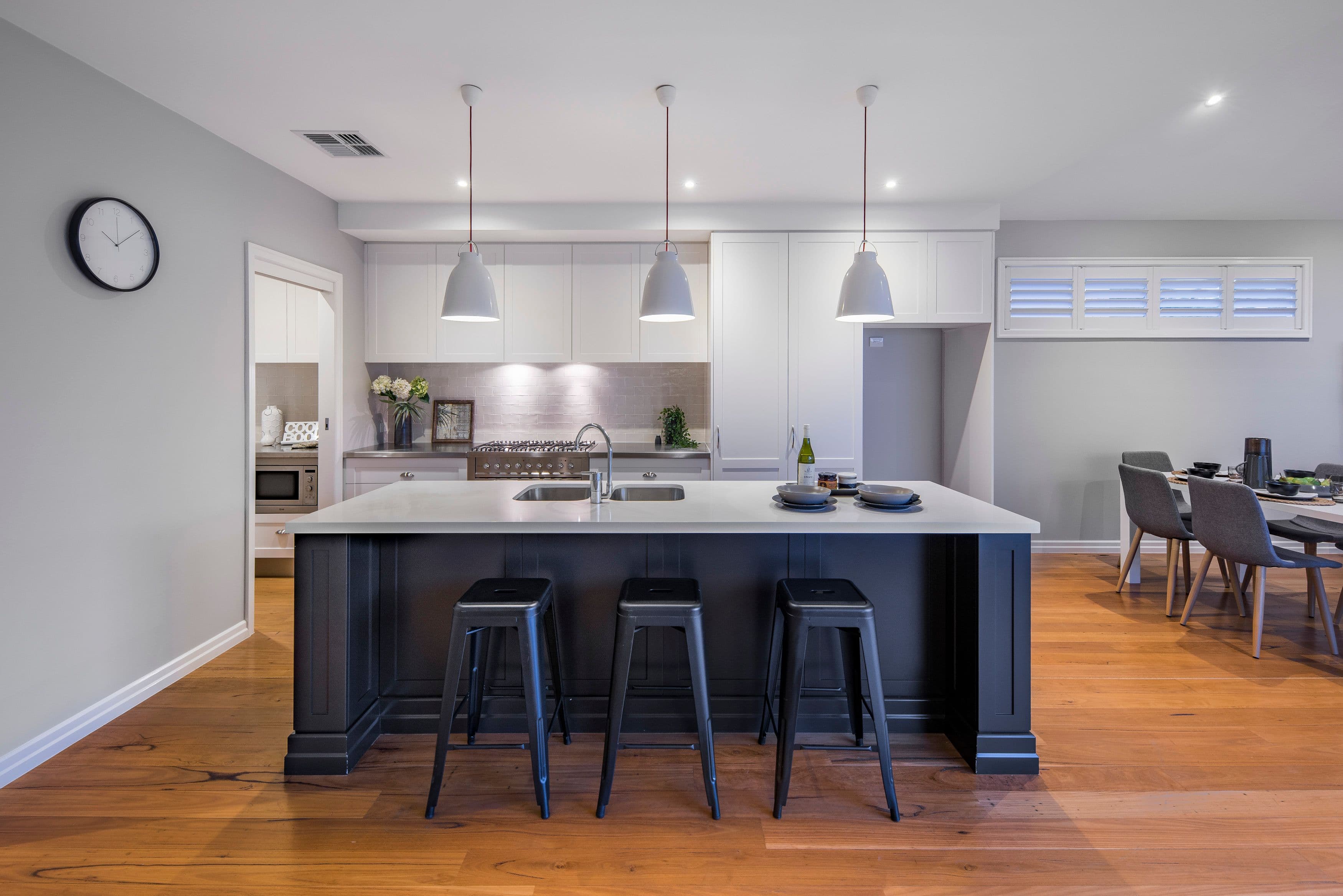 25 Enderley Avenue, Clayfield QLD 4011, Clayfield - Thumbnail 8