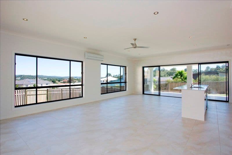 26 Healy Court, MUDGEERABA QLD 4213, Mudgeeraba - Thumbnail 2