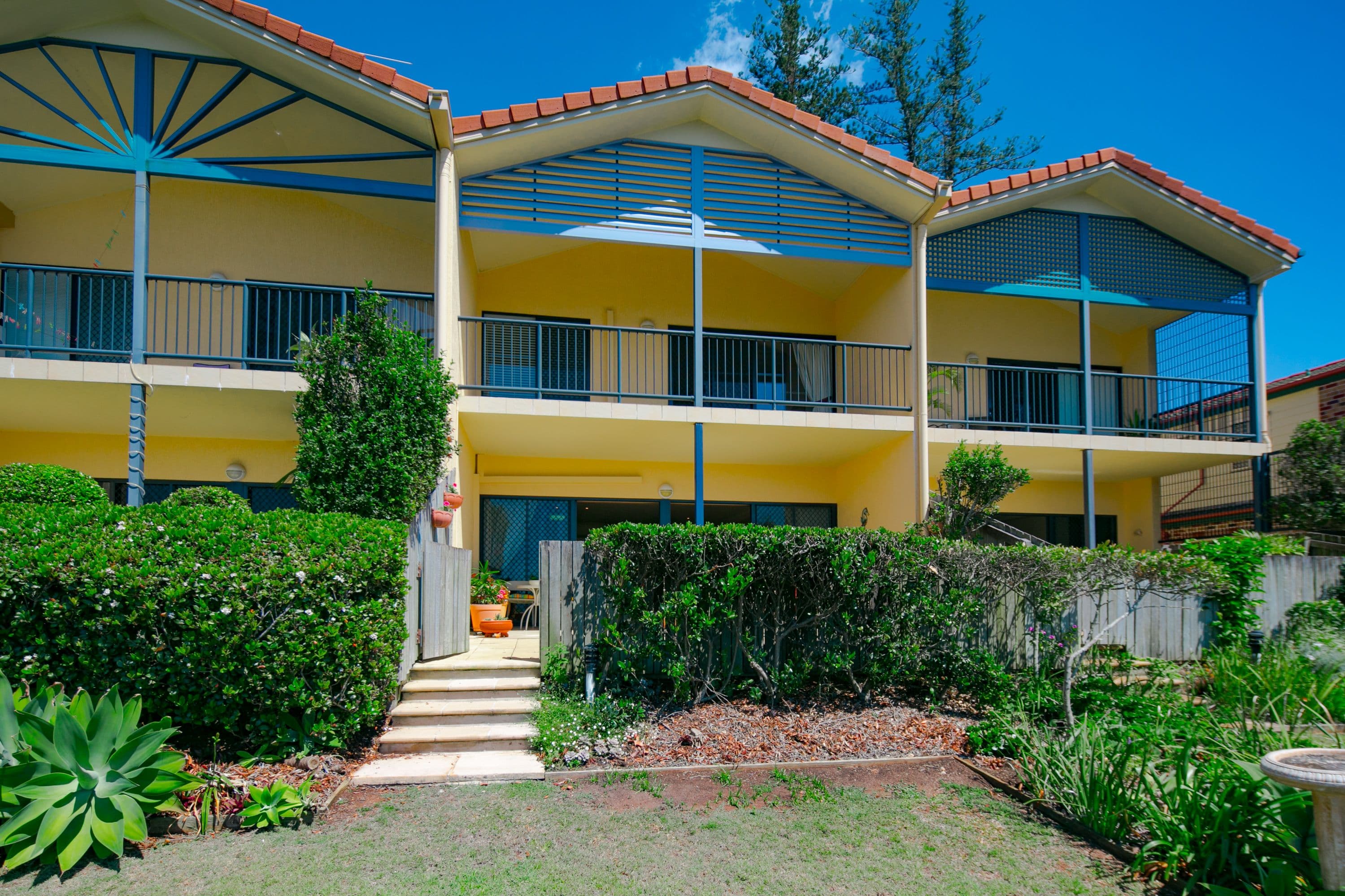 123 Shore Street North, Cleveland QLD 4163, Cleveland - Thumbnail 2