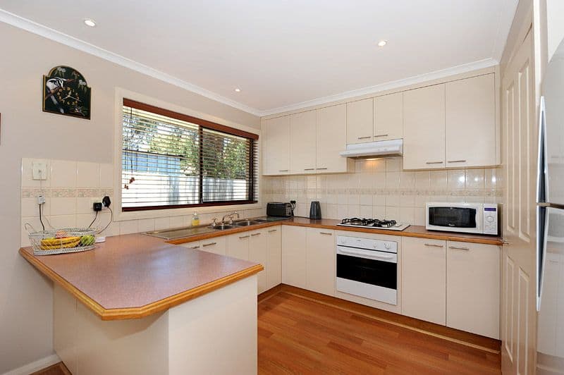 32 Cornhill Street, FERNTREE GULLY VIC 3156, Ferntree Gully - Thumbnail 4