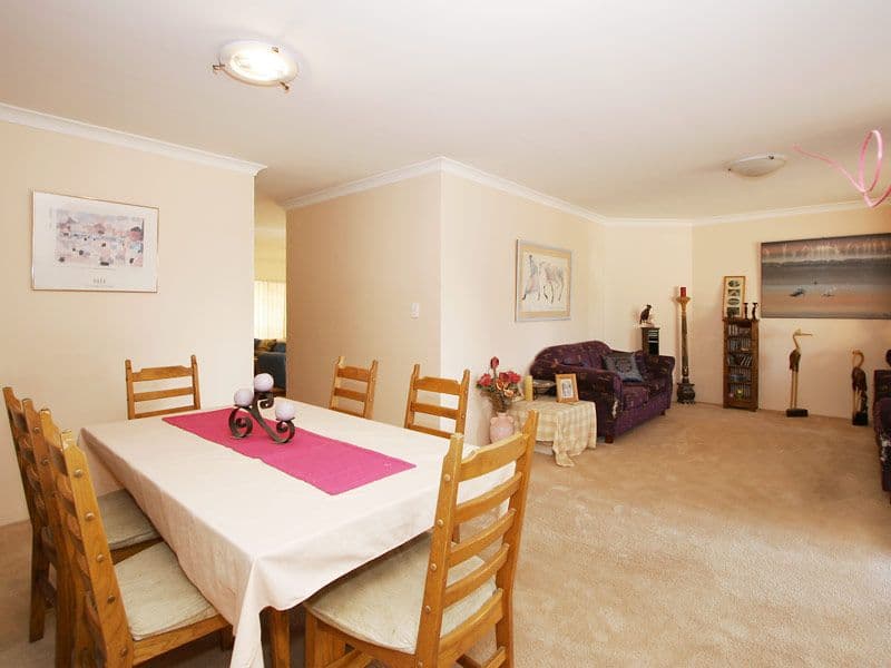 3 Tintagel Place, BALLAJURA WA 6066, Ballajura - Thumbnail 3
