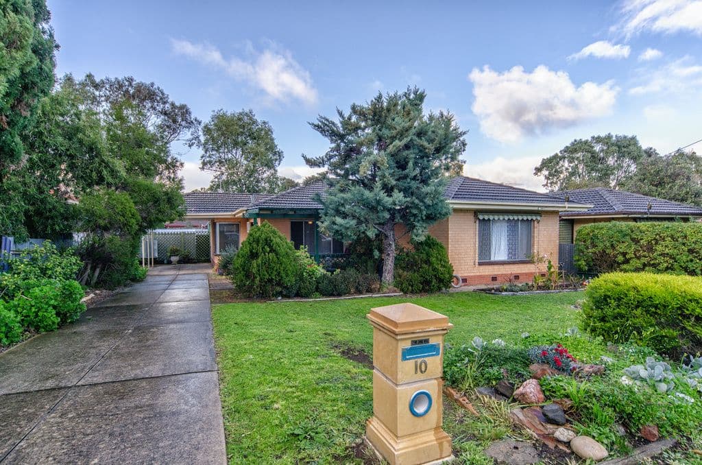 10 Susan Road, Hackham SA 5163, Hackham - Image 1