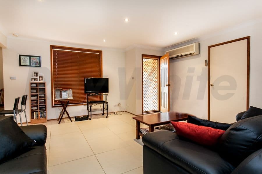 3 Pearra Way, CLAREMONT MEADOWS NSW 2747, Claremont Meadows - Thumbnail 4