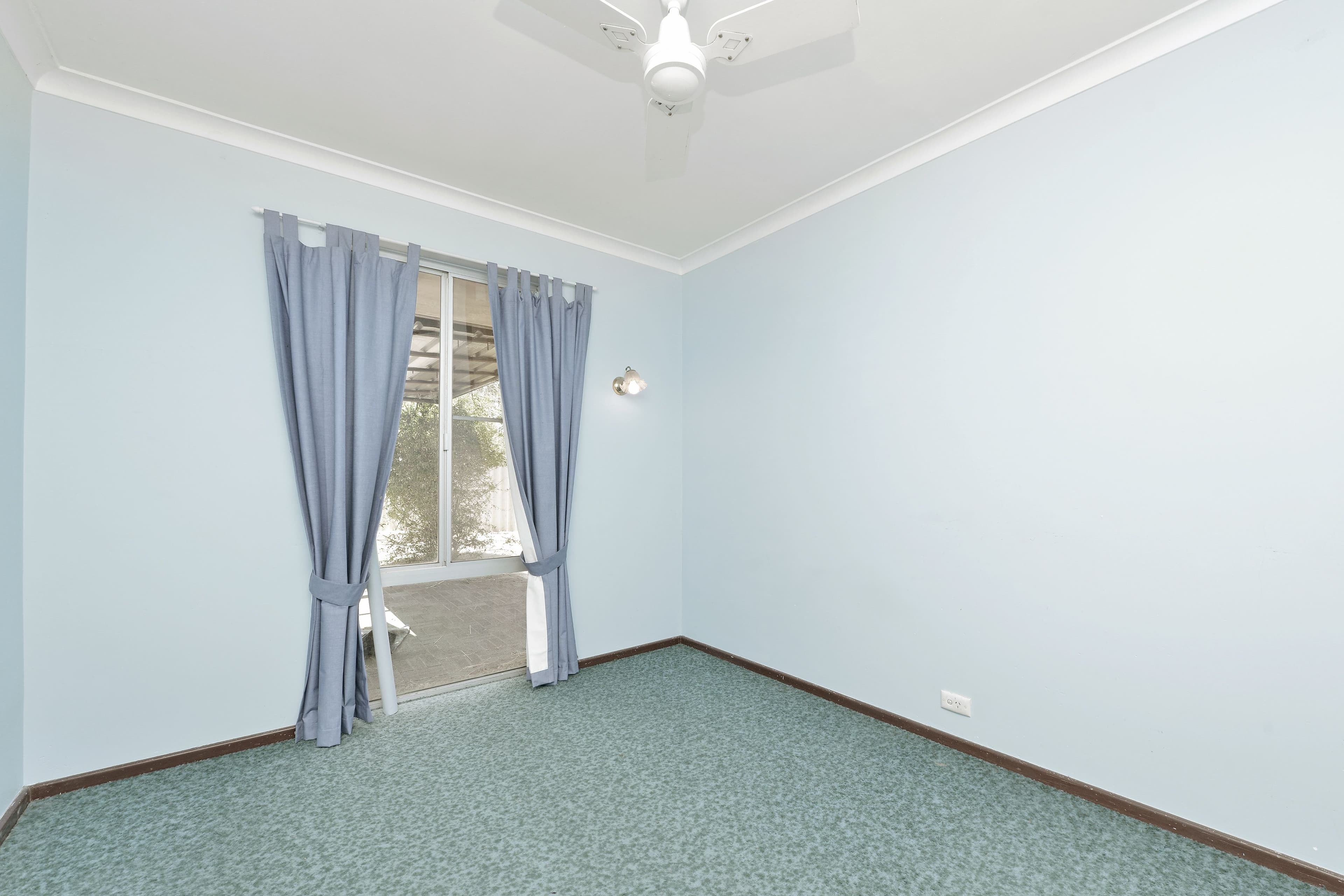 1 Bass Close, East Cannington WA 6107, East Cannington - Thumbnail 4